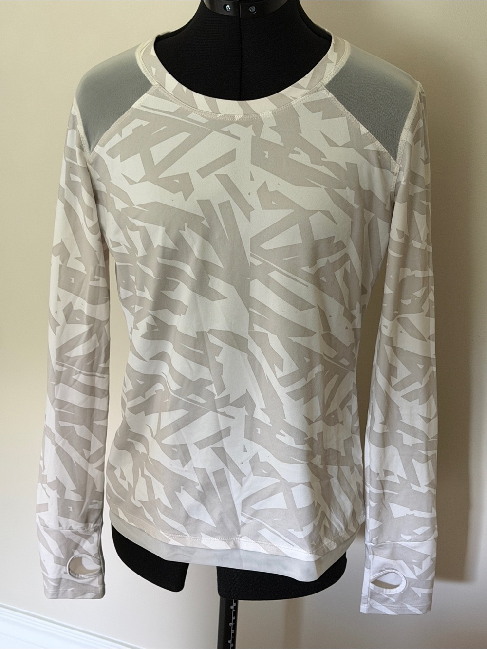OISELLE Long Sleeve Run Top